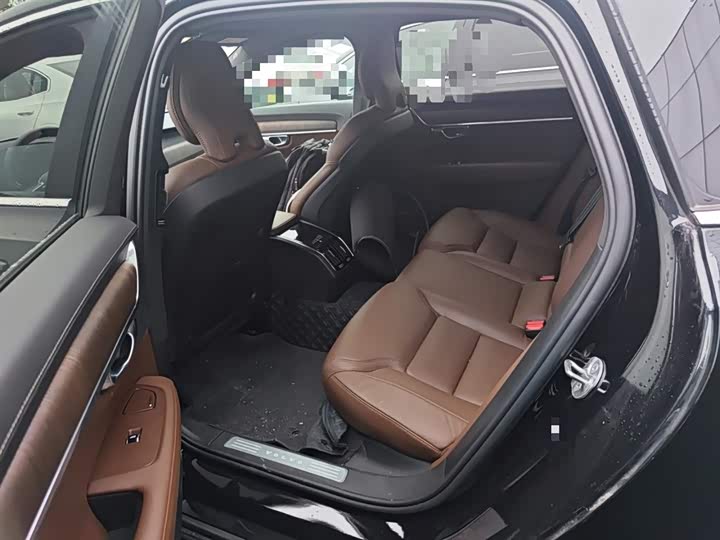 Volvo S90 2025 2025款 B5 智远豪华版