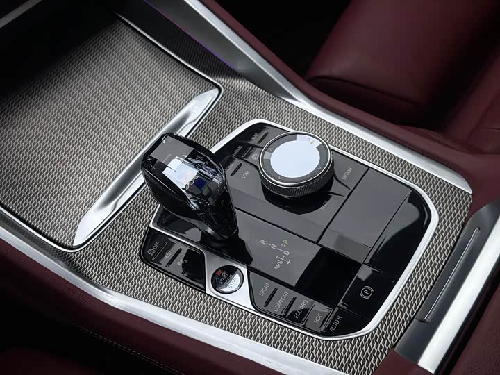 BMW X6 2023 2023款 xDrive40i M运动套装