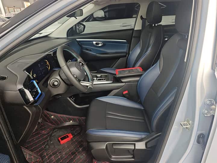 GAC Trumpchi GS3 2023 2023款 影速 270T 劲享版