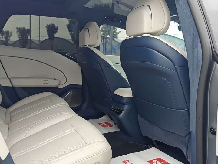 Zeekr 007 2025 2025款 后驱智驾版 75kWh