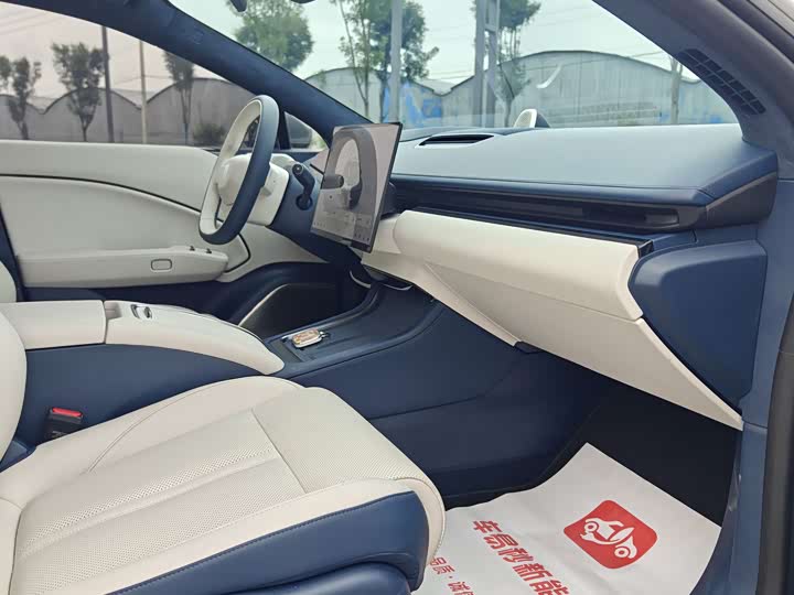 Zeekr 007 2025 2025款 后驱智驾版 75kWh