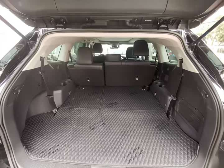 Toyota Highlander 2024 2024款 380T 四驱豪华版 7座