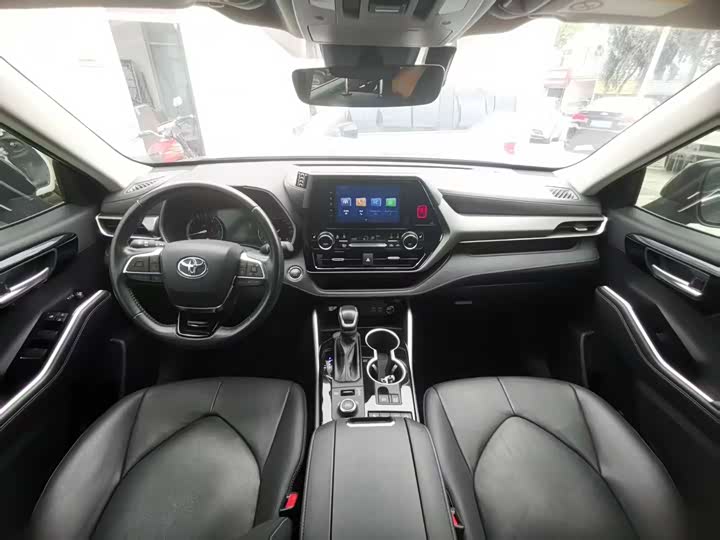 Toyota Highlander 2024 2024款 380T 四驱豪华版 7座