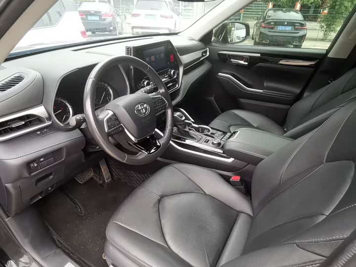 Toyota Highlander 2024 2024款 380T 四驱豪华版 7座