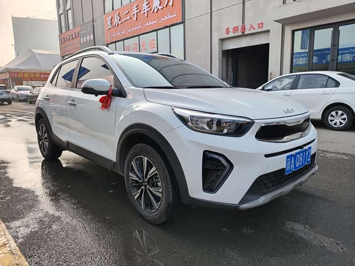 Kia KX1 2021 2021款 1.4L CVT趣享版