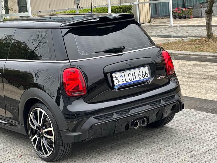 Mini Mini JCW 2022 2022款 2.0T JOHN COOPER WORKS ALL-IN