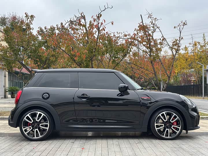 Mini Mini JCW 2022 2022款 2.0T JOHN COOPER WORKS ALL-IN