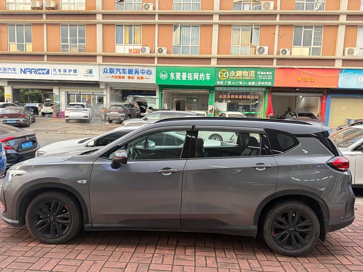 Chevrolet Orlando 2020 2020款 轻混 Redline 530T 自动纵享版（5+2款）