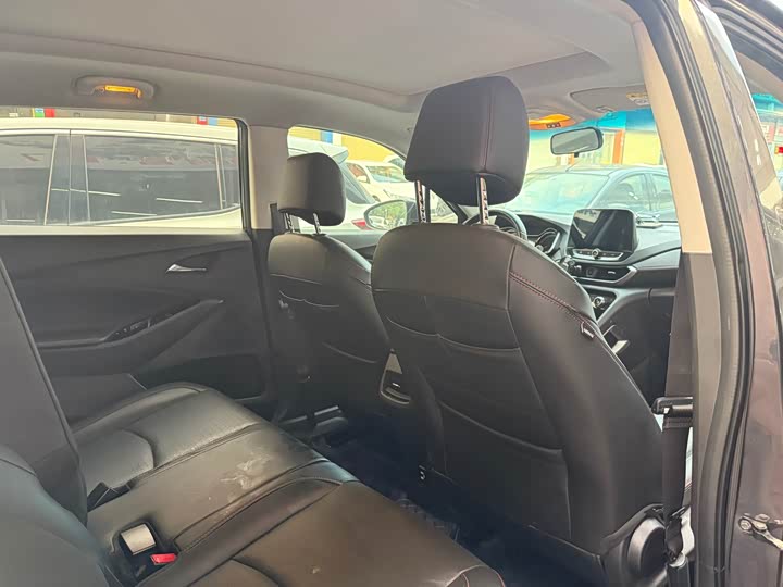 Chevrolet Orlando 2020 2020款 轻混 Redline 530T 自动纵享版（5+2款）