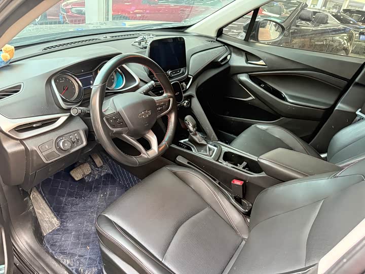 Chevrolet Orlando 2020 2020款 轻混 Redline 530T 自动纵享版（5+2款）