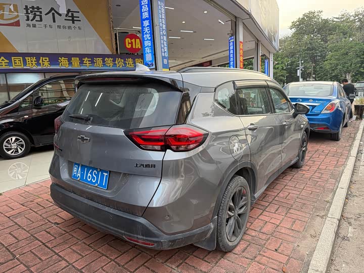 Chevrolet Orlando 2020 2020款 轻混 Redline 530T 自动纵享版（5+2款）