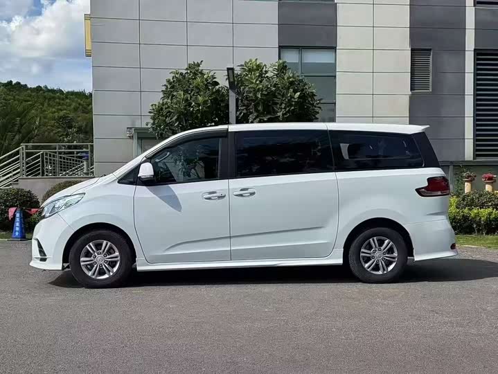 Maxus G10 2021 2021款 2.0T 手动智享版 柴油 7座