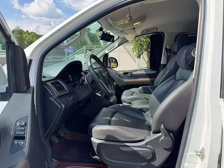 Maxus G10 2021 2021款 2.0T 手动智享版 柴油 7座