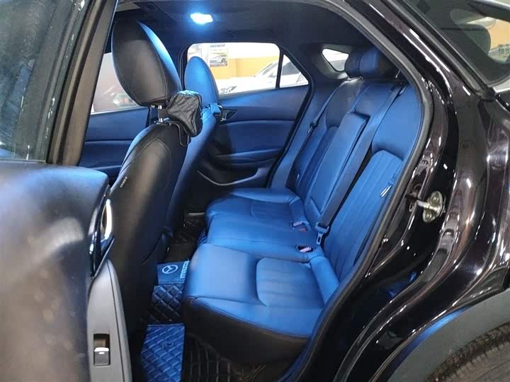 Mazda CX-4 2021 2021款 2.0L 自动两驱蓝天活力版