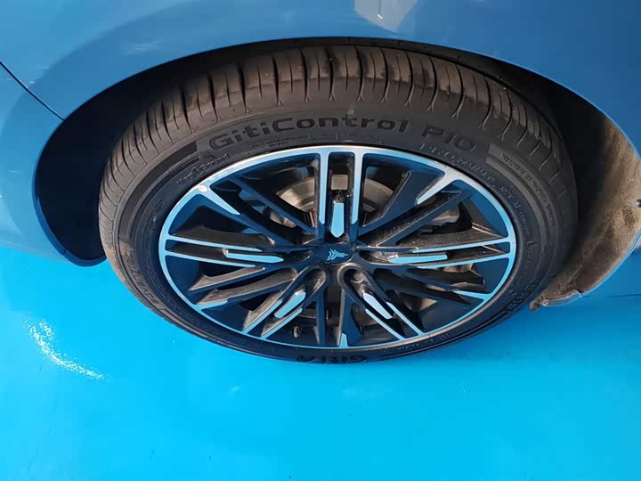 Hozon S 2023 2023款 纯电 520km 后驱Lite版