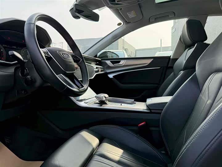 Audi A7 2024 2024款 45 TFSI 臻选型