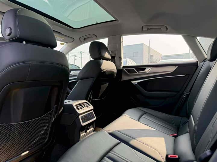 Audi A7 2024 2024款 45 TFSI 臻选型