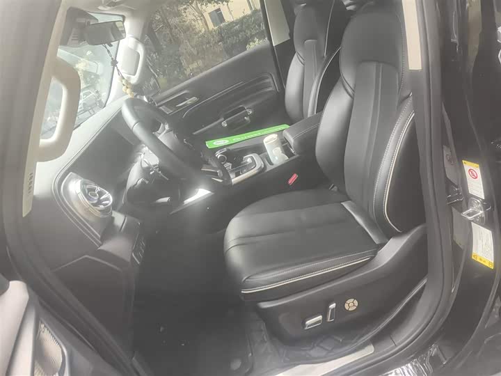 Tank 300 2024 2024款 2.0T 征服者