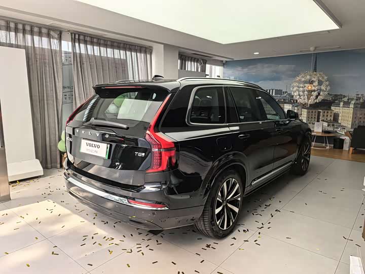 Volvo XC90 Hybrid 2026 2026款 T8 智尊豪华版 7座