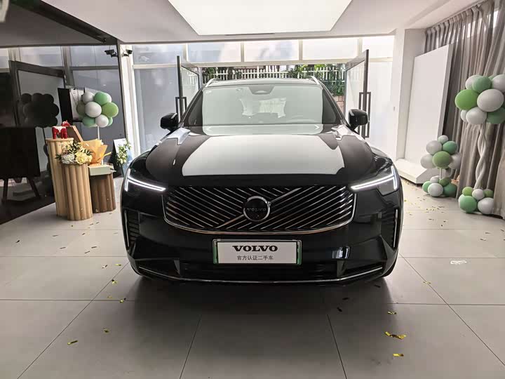 Volvo XC90 Hybrid 2026 2026款 T8 智尊豪华版 7座