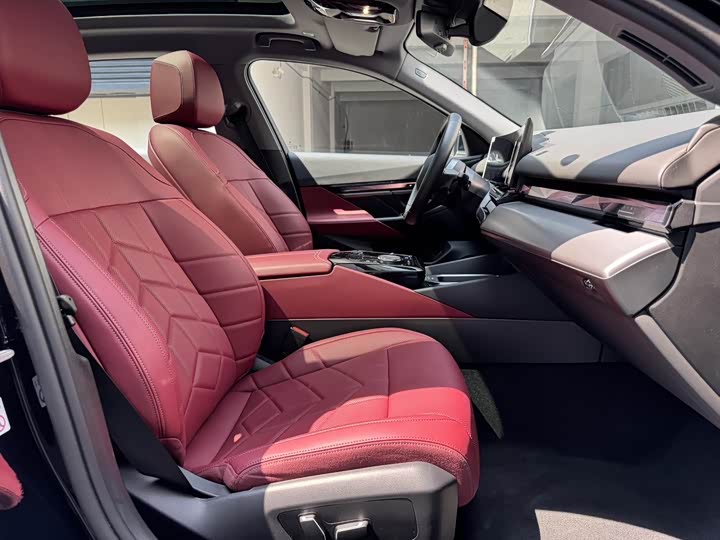 BMW i5 2024 2024款 eDrive 35L M运动套装