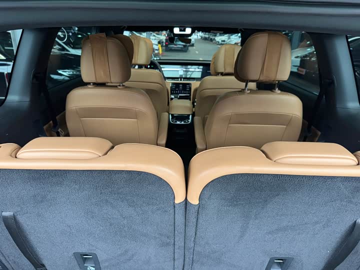 LiXiang One 2021 2021款 增程6座版