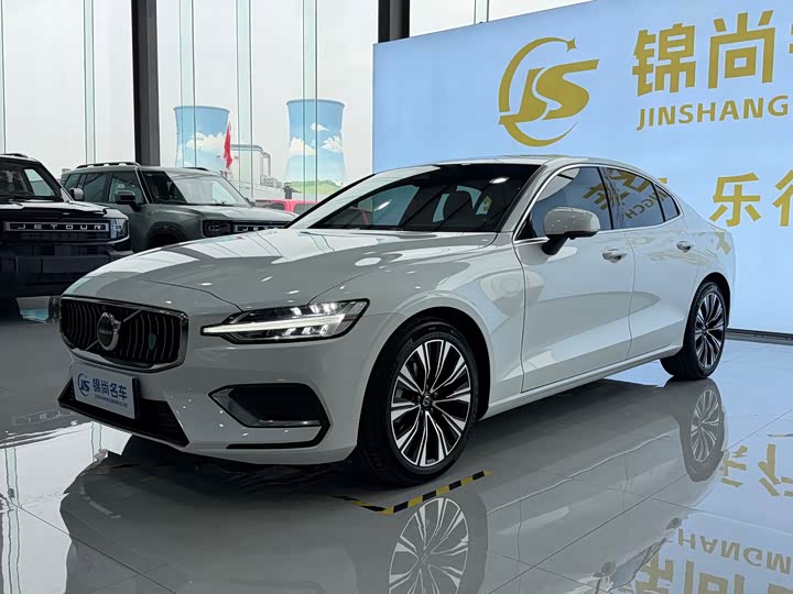 Volvo S60 2025 2025款 B4 智远豪华版