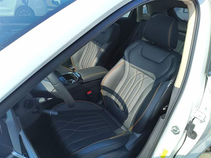 Bestune T77 2023 2023款 1.5T 自动豪华型