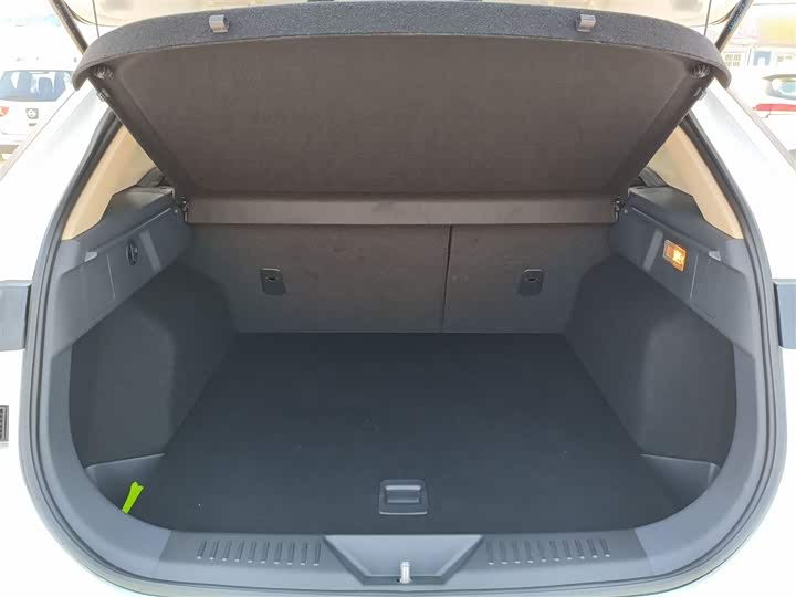 Bestune T77 2023 2023款 1.5T 自动豪华型