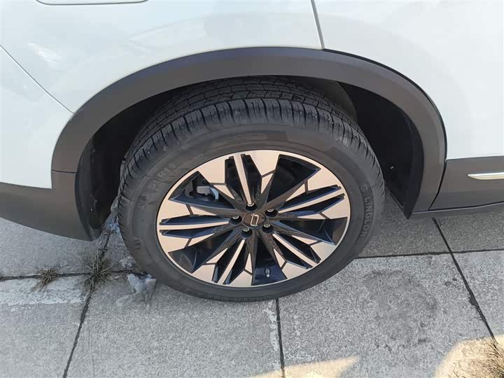 Bestune T77 2023 2023款 1.5T 自动豪华型