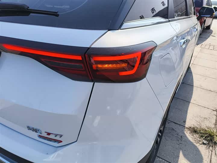 Bestune T77 2023 2023款 1.5T 自动豪华型