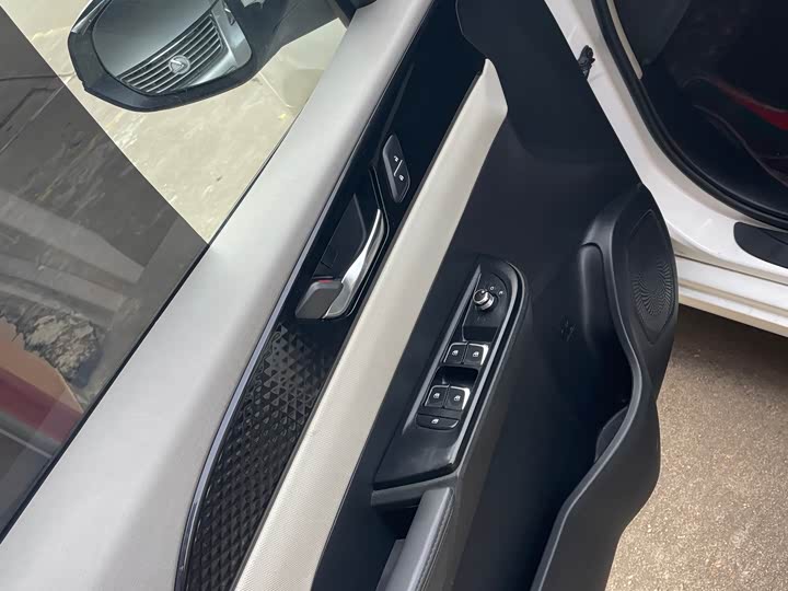 Dongfeng Aeolus E70 2021 2021款 500 超享版