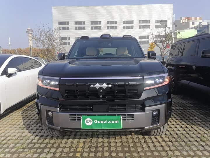 BYD FangChengBao Leopard 8 2025 2025款 智勇旗舰版 6座