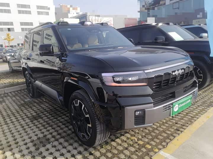 BYD FangChengBao Leopard 8 2025 2025款 智勇旗舰版 6座