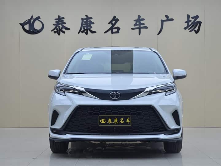 Toyota Granvia 2024 2024款 2.5L混动 舒适版