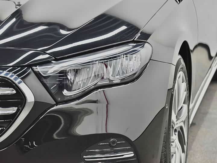 Mercedes-Benz E-Class 2025 2025款 E 300 L 时尚型