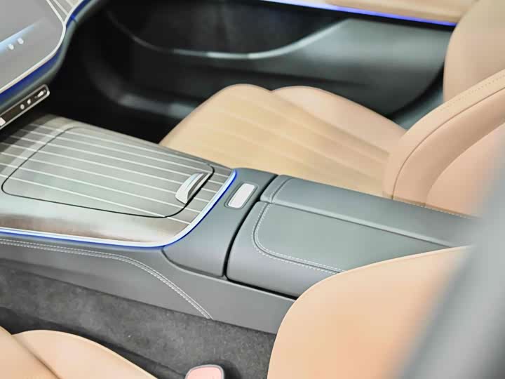 Mercedes-Benz E-Class 2025 2025款 E 300 L 时尚型