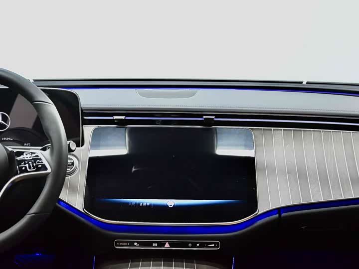 Mercedes-Benz E-Class 2025 2025款 E 300 L 时尚型