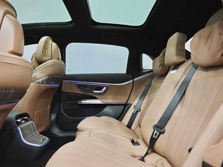 Mercedes-Benz E-Class 2025 2025款 E 300 L 时尚型