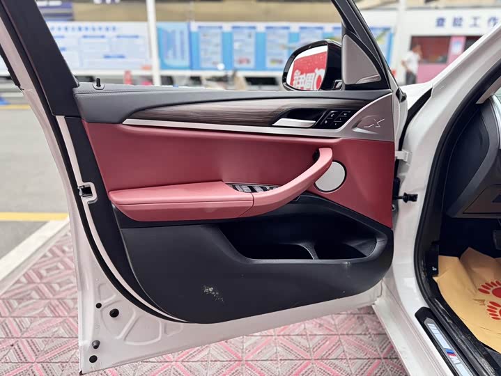 BMW X3 2023 2023款 xDrive30i 领先型 M曜夜套装