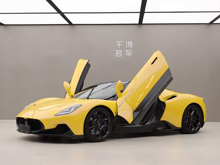 Maserati MC20 2020 2020款 3.0T 标准版