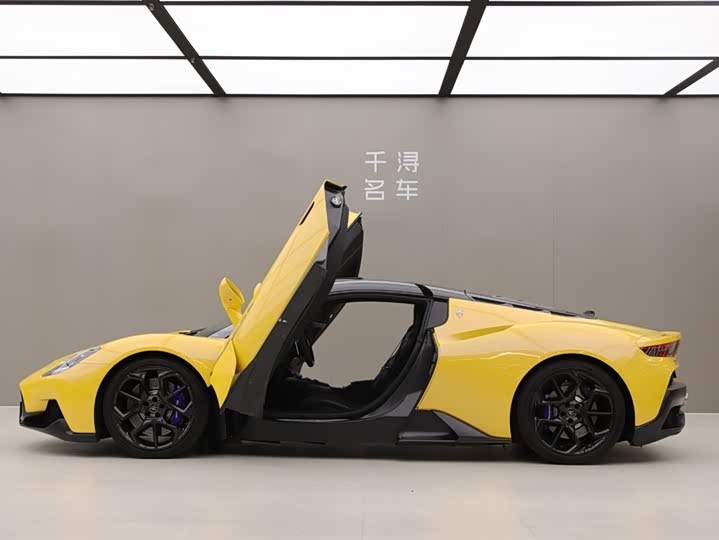 Maserati MC20 2020 2020款 3.0T 标准版