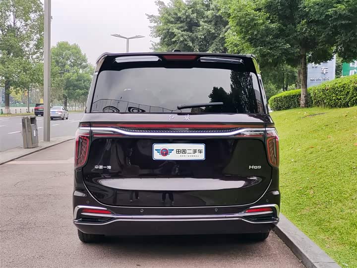 Hongqi HQ9 2023 2023款 2.0T 智联旗享版