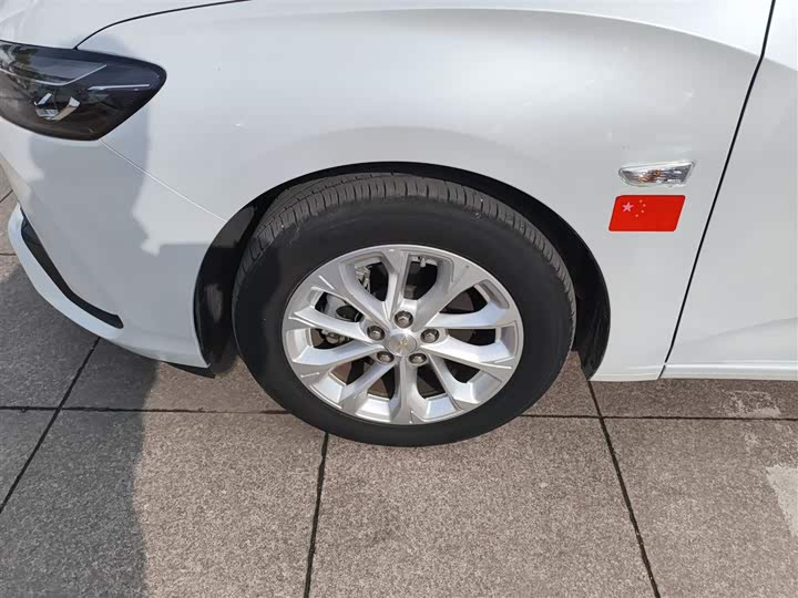 Chevrolet Monza 2024 2024款 1.5L 双离合悦享版