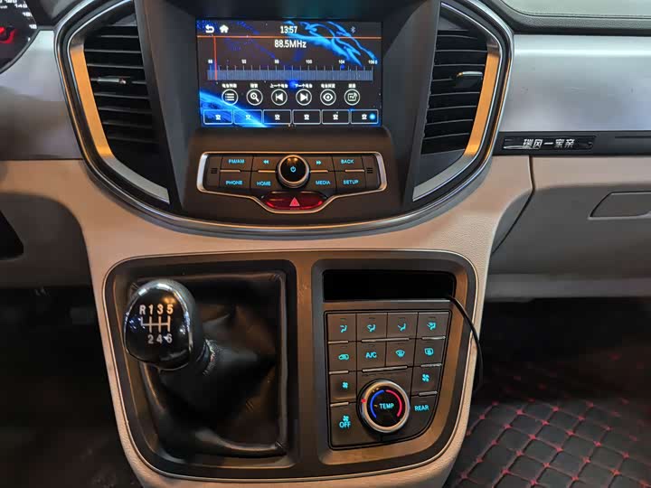 JAC Refine M4 2020 2020款 2.0CTI 柴油 手动劲享型 国VI