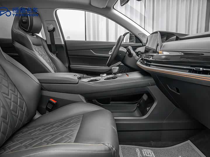 Changan UNI-K Hybrid 2022 2022款 蓝鲸iDD 130km 1.5T 尊贵型