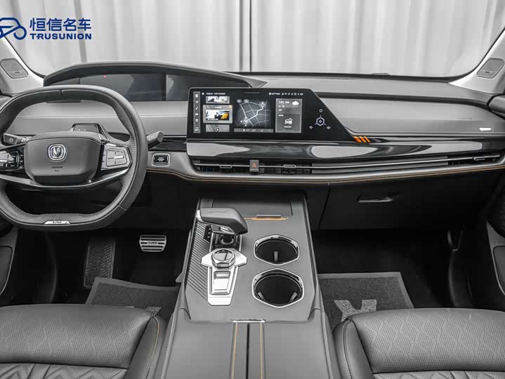 Changan UNI-K Hybrid 2022 2022款 蓝鲸iDD 130km 1.5T 尊贵型