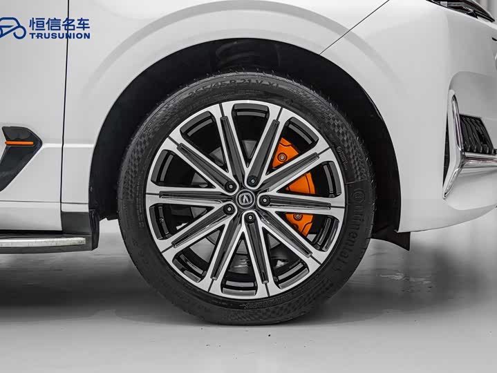 Changan UNI-K Hybrid 2022 2022款 蓝鲸iDD 130km 1.5T 尊贵型