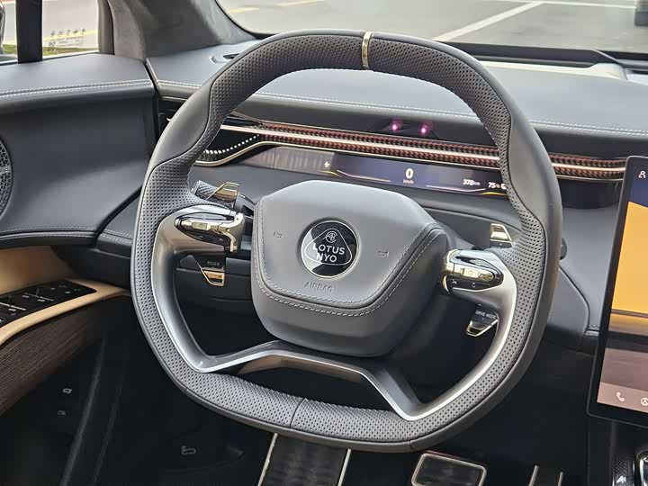 Lotus Eletre 2023 2023款 ELETRE S+