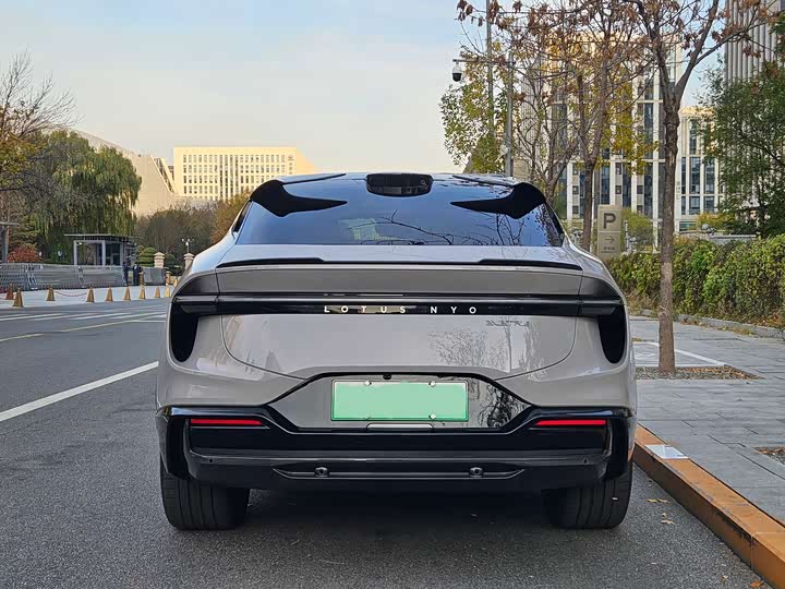 Lotus Eletre 2023 2023款 ELETRE S+